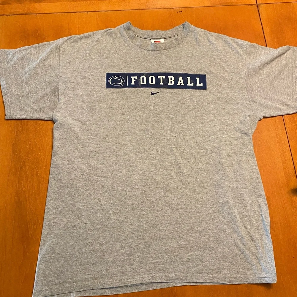 Nike Penn State Football shirt - Picture 1 of 2